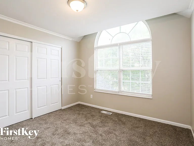 935 Grandstone Ct — Photo 15