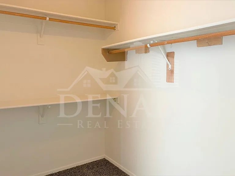 925 E Canyon Rock Rd — Photo 11