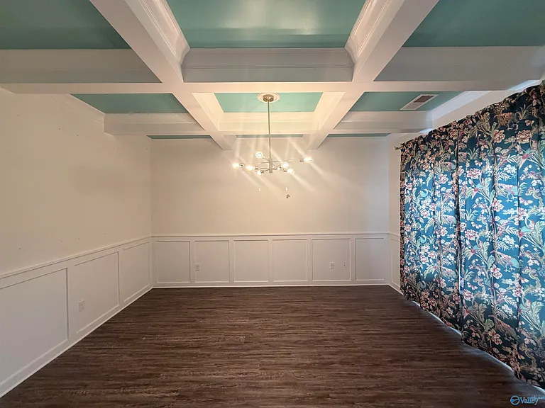 4200 Textile Ln SW — Photo 4