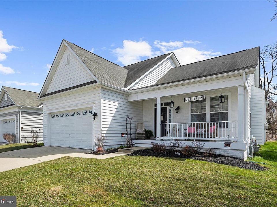 1st image of 229 Saltgrass Dr