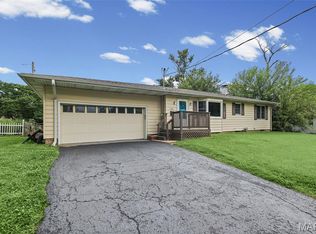 758 2nd St, Bethalto, IL 62010