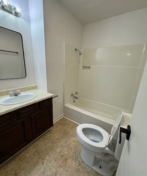 1252 Pleasant Valley Rd #3 — Photo 8