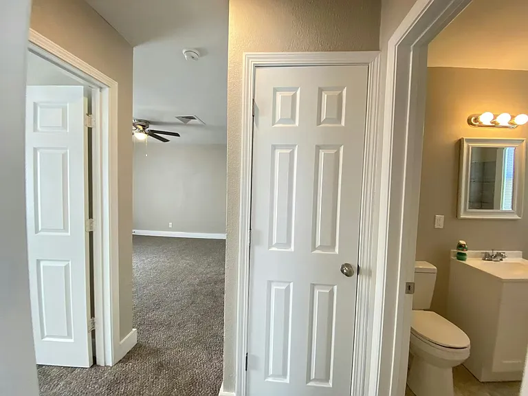 806 Jane Dr — Photo 9