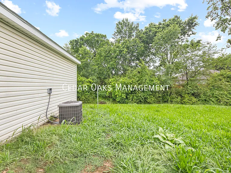 1308 S C Ct — Photo 38