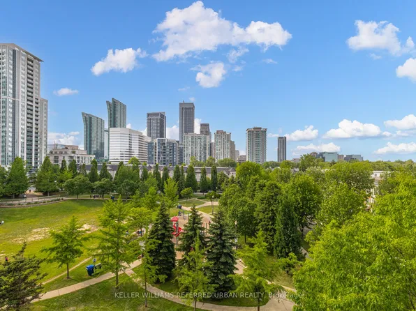 55 Harrison Garden Blvd Unit 510, Toronto, ON M2N 7G3
