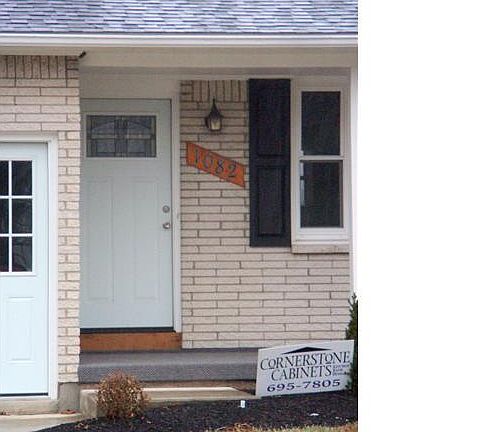 2nd image of 1082 E Robinson St