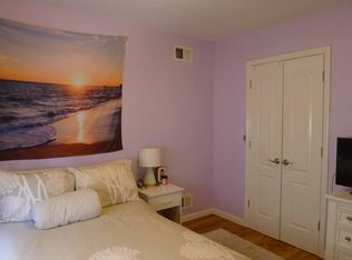 195 Beach 125 St #C1, Rockaway Park, NY 11694