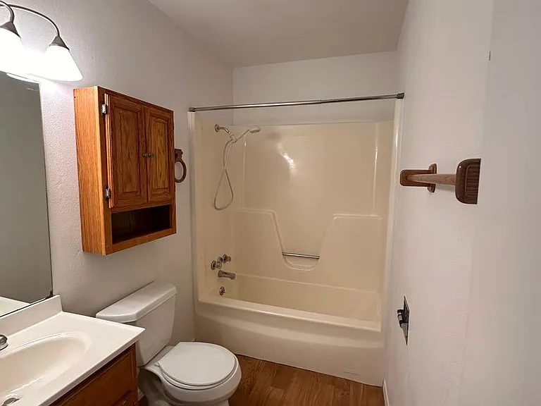 1406 Saiz Ln #1 — Photo 8