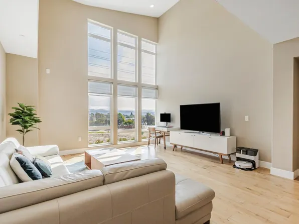400 Mariners Island Blvd Unit 322, San Mateo, CA 94404