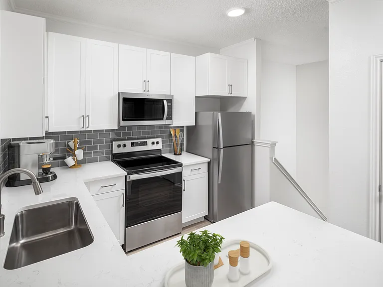Aventura Cimarron — Photo 3