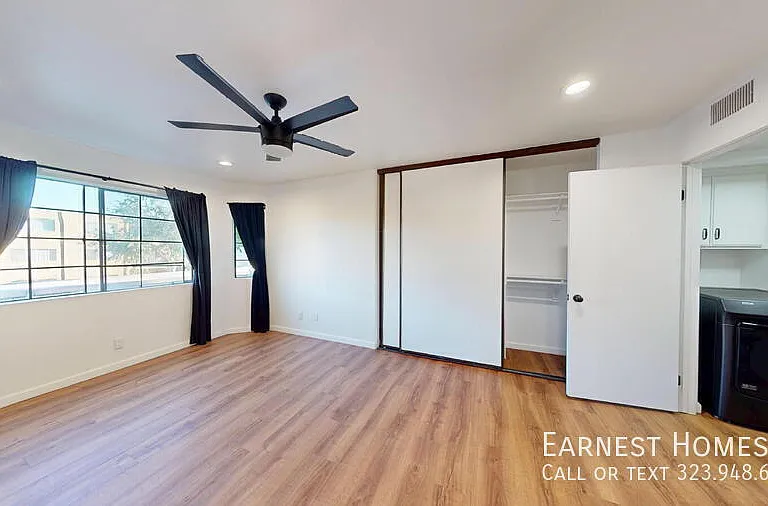 10220 De Soto Ave #11 — Photo 20