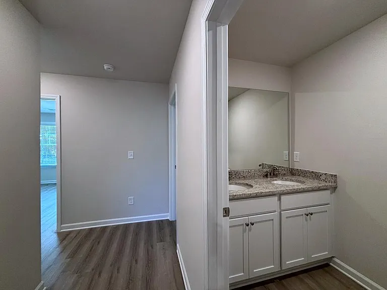 200 Harvest Ridge Ln #B — Photo 13