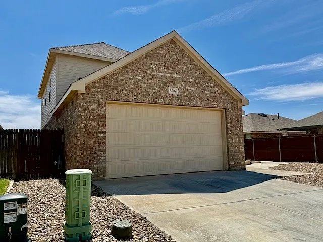 6507 Hall Of Fame Blvd — Photo 2