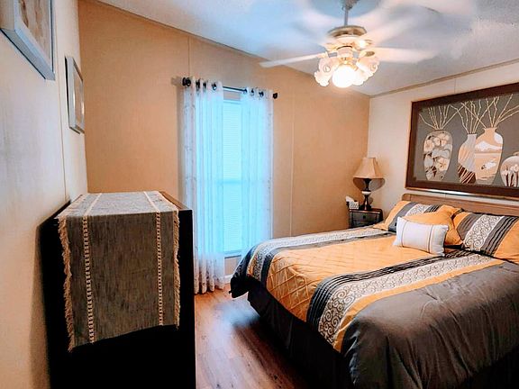 5th image of 399 Morristown Cay