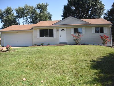 143 Bertrand Dr, Saint Louis, MO, 63129