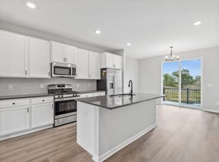 8632 Kenyon Ct NE #B, Blaine, MN 55449