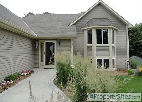 2nd image of 7453 Chesham Ln