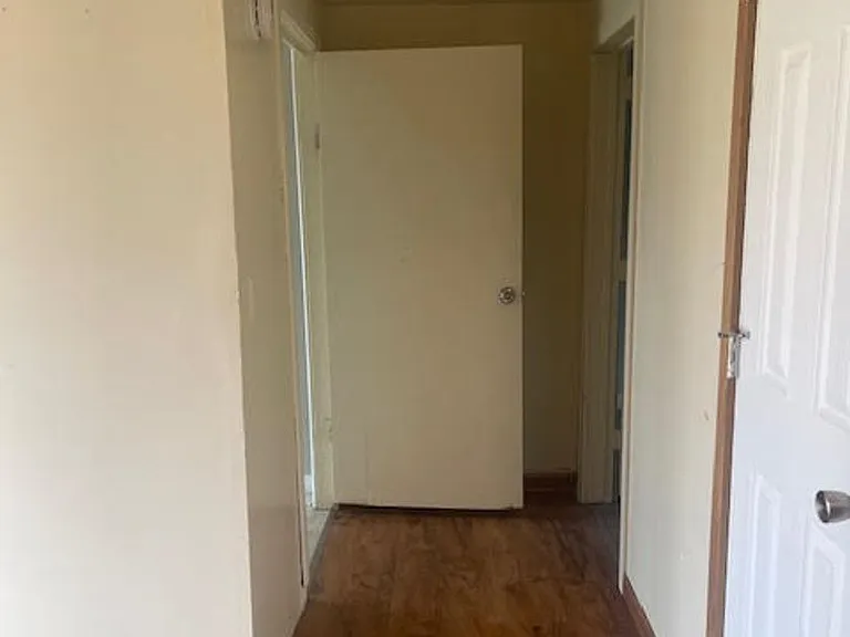 3510 E 30th Pl — Photo 8