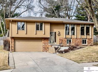 1418 S 162nd St, Omaha, NE 68130