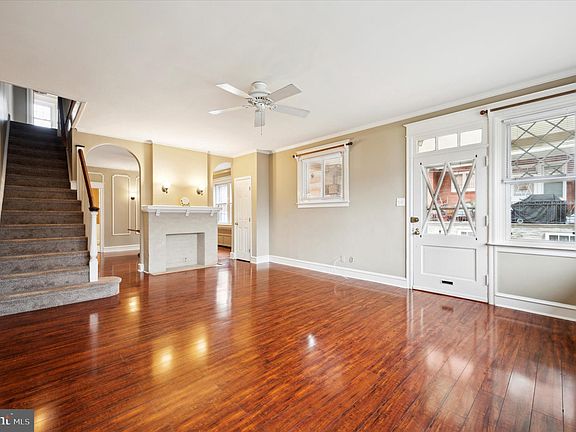 4th image of 819 Serrill Ave