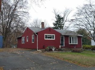 18 Cross St, Portland, CT 06480