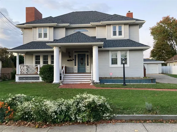 126 Soper Street, Oceanside, NY 11572