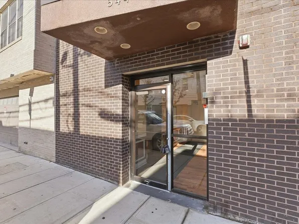 544 28th Street image 16 of 19