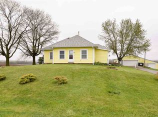 1247 288th St, Deep River, IA 52222