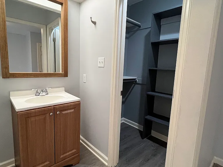 4905 Coral Ridge Ct #B — Photo 18