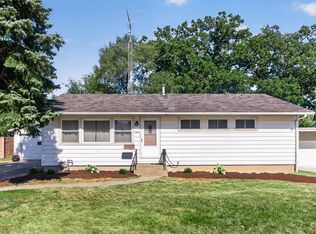 1212 N 1st St, Dekalb, IL 60115