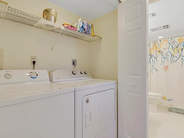 1600 NE Dixie Hwy #10-203 — Photo 24