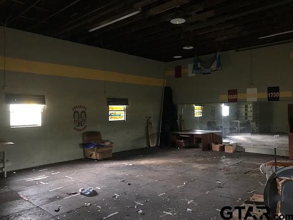 2nd image of 103 Wildcat Dr