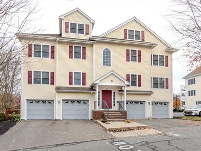 25 Maple St #25A, Canton, MA, 02021
