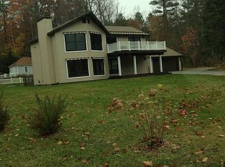 9 Stone Gate Rd, Hebron, NH 03241