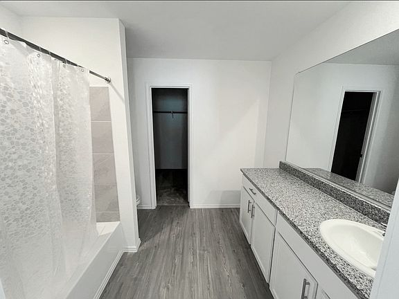 5th image of 5908 Crystal Water Way