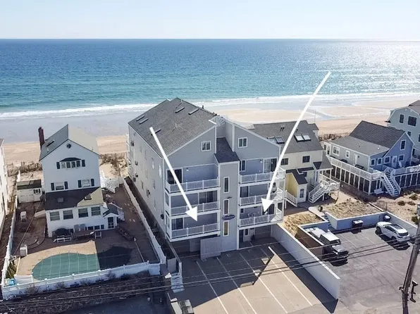 178 N End Blvd Unit A, Salisbury, MA 01952