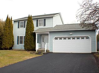 1167 Laural Ln, Malta, NY 12020