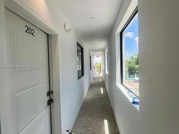 3rd image of 1860 NW 19th St #202