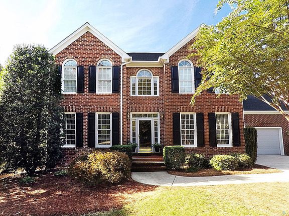 2nd image of 15 Mainsail Ct