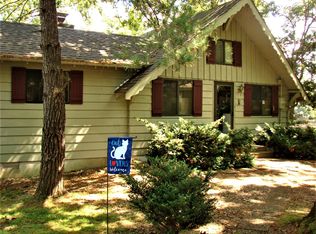 64218 E 252nd Loop, Grove, OK 74344