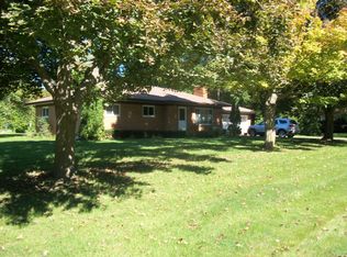5096 Clara Dr, Saginaw, MI 48638