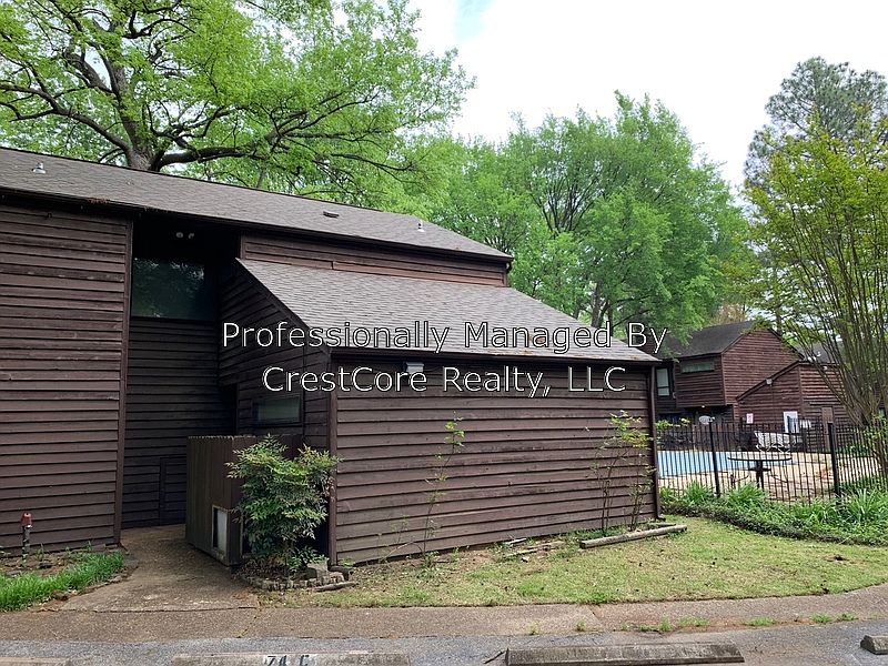 1st image of 3974 Grahamdale Cir APT C