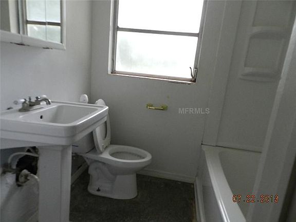 2nd image of 1407 Wynnewood Dr