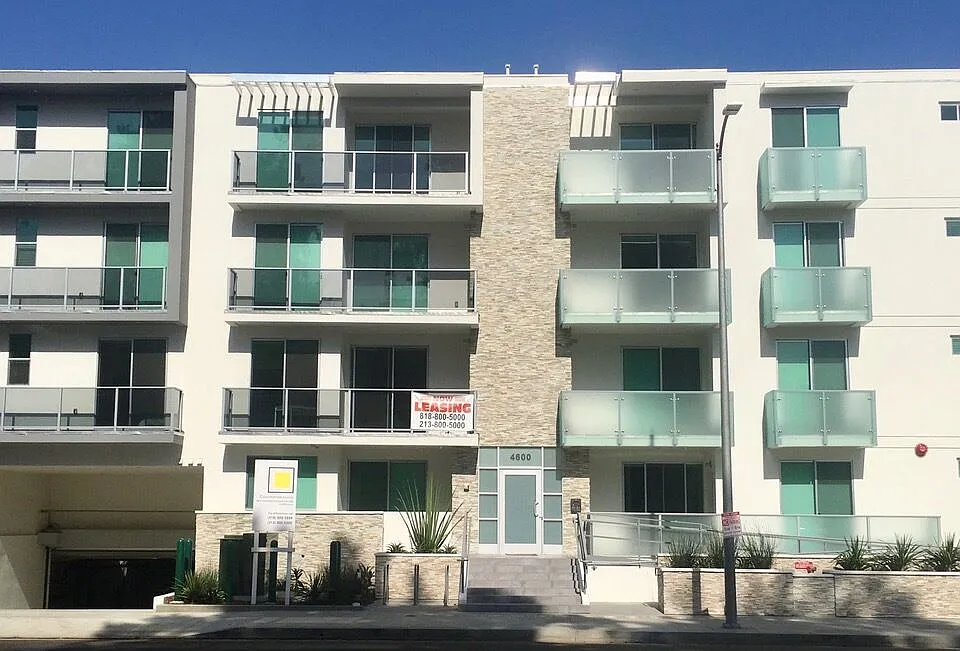 4600 Coldwater Canyon Ave #205