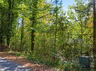 426 Pin Du Lac Dr, Central, SC 29630