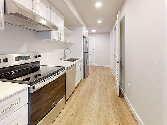 Kitchen hallway