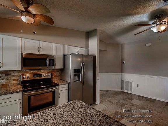 5th image of 7770 Wright Ave