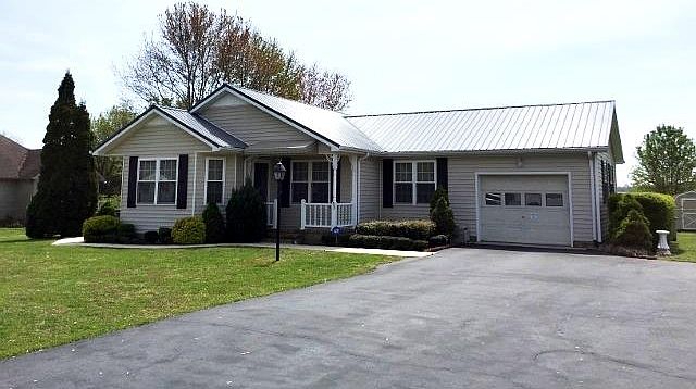 1st image of 93 Beck Ln