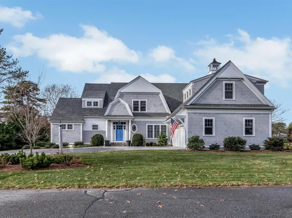 91 Gullane Road, Mashpee, MA 02649