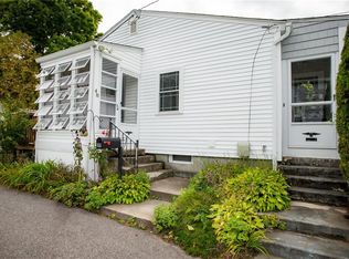 48 Farm St, Woonsocket, RI 02895